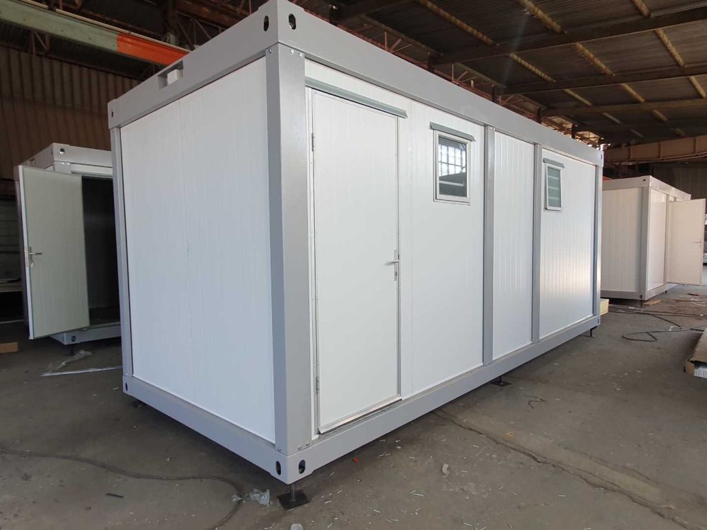 FLATPAC modular building system for remote project sites